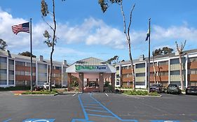 Holiday Inn Express Port Hueneme